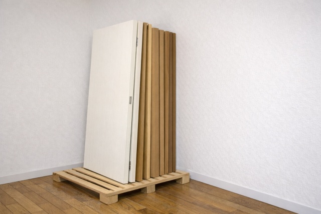 外した建具を反らせないための正しい保管方法